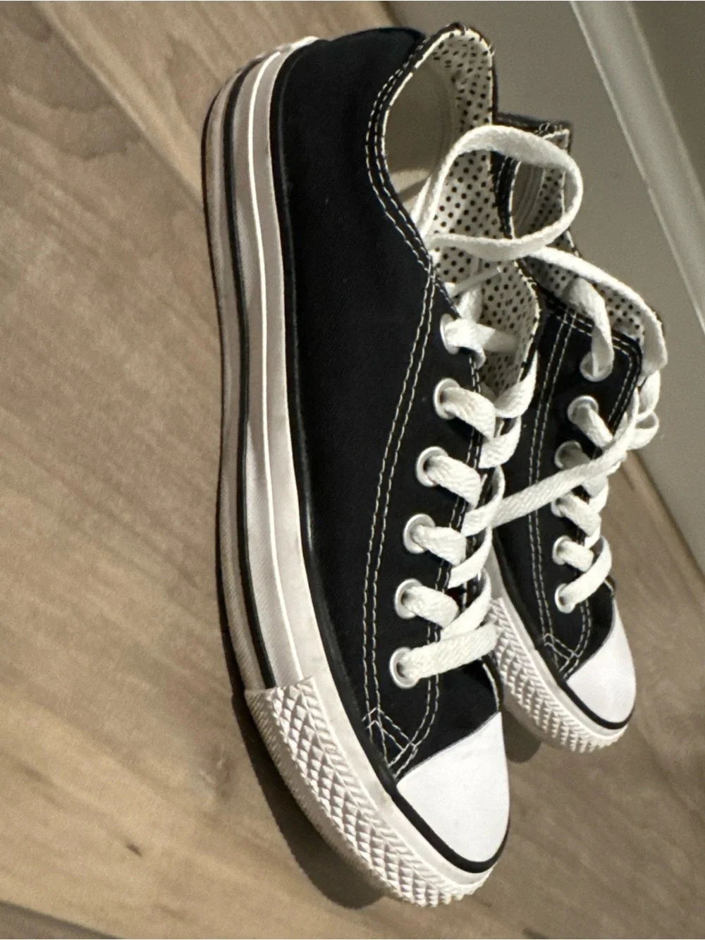 Converse Black and White Low Top Sneakers - Classic Canvas